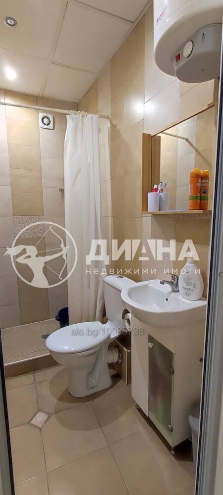 Продава ЕТАЖ ОТ КЪЩА, гр. Пловдив, Център, снимка 11 - Етаж от къща - 49296426