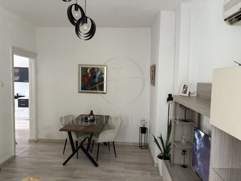 De vânzare  Etajul casei Plovdiv , Țentâr , 140 mp | 28254232 - imagine [3]