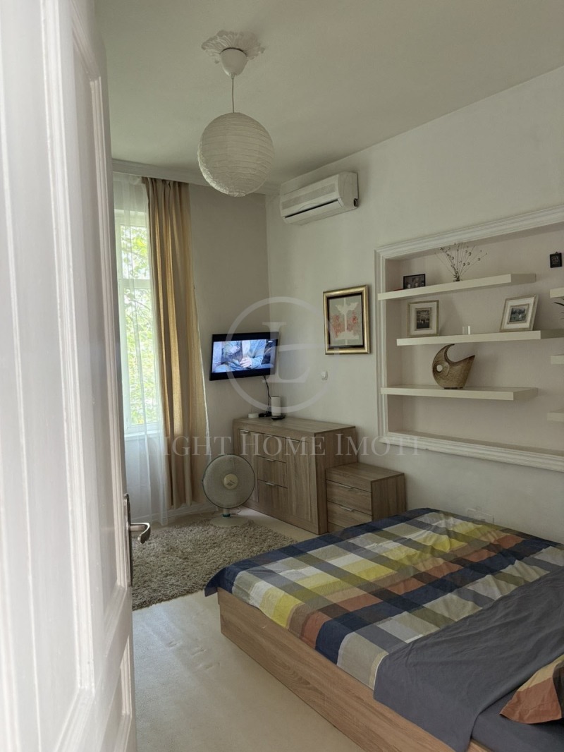 De vânzare  Etajul casei Plovdiv , Țentâr , 140 mp | 28254232 - imagine [7]