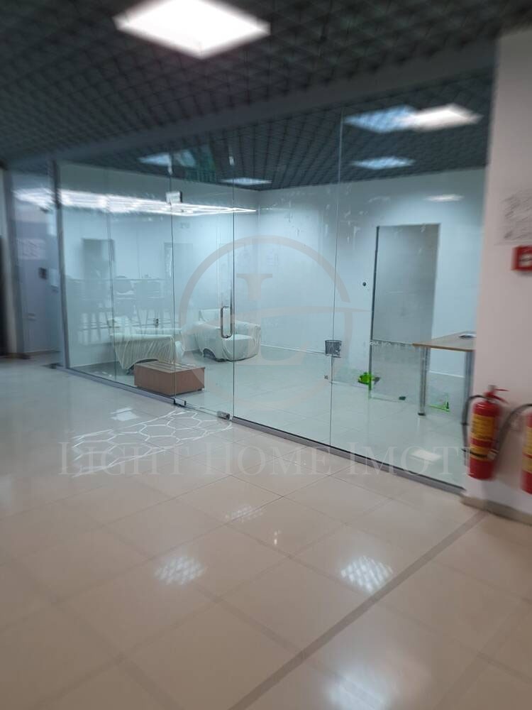 Продава МАГАЗИН, гр. Пловдив, Център, снимка 3 - Магазини - 54117181