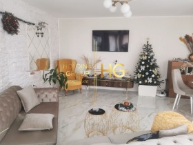 2 bedroom Briz, Varna 3