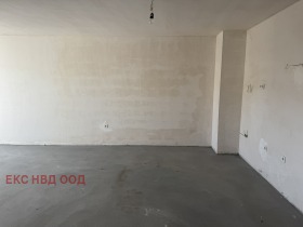 3-стаен град Пловдив, Христо Смирненски 4