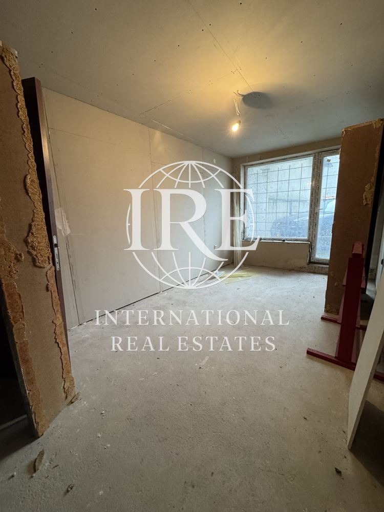 Продава 2-СТАЕН, град Варна, Погреби • 79300 € / 155097.32 лв. • 49411572 1