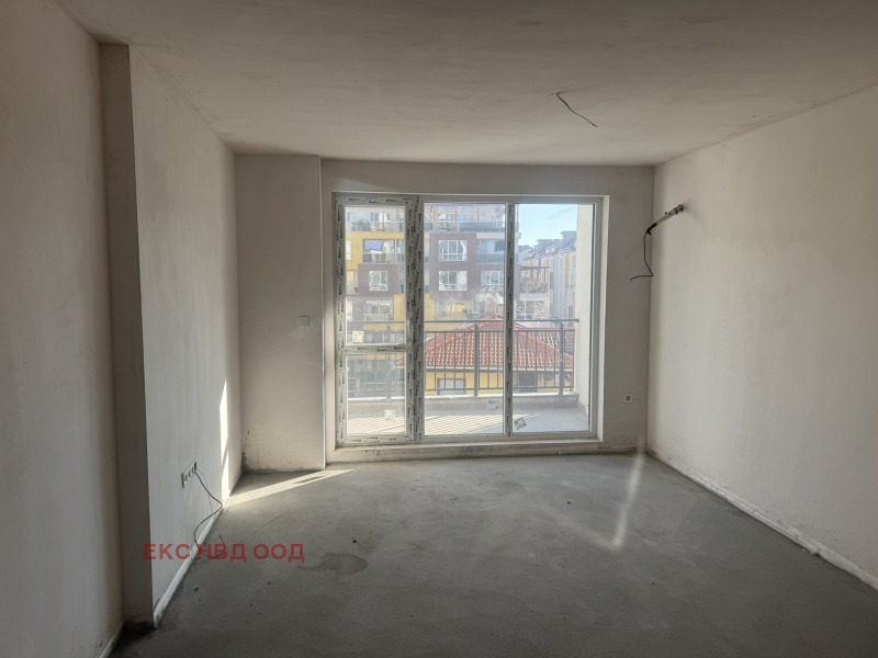 Продава  3-стаен град Пловдив , Христо Смирненски , 101 кв.м | 44094710 - изображение [2]