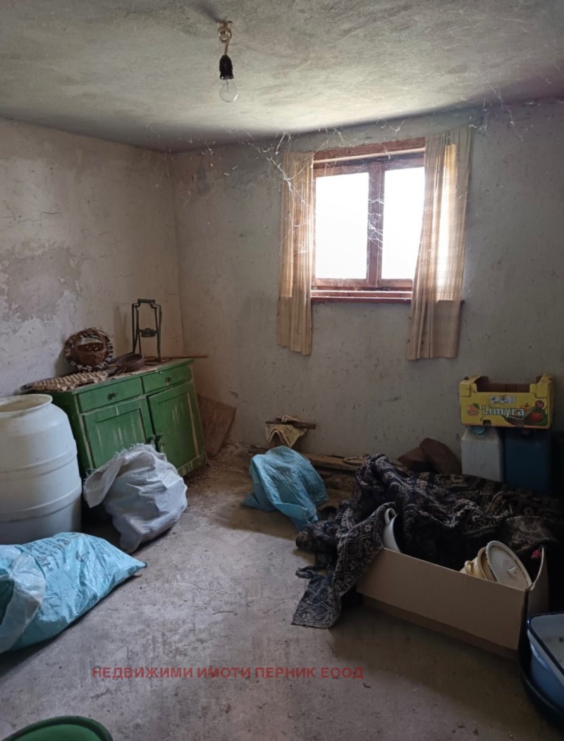 Продава  Къща област Перник , с. Велковци , 210 кв.м | 69831856 - изображение [13]