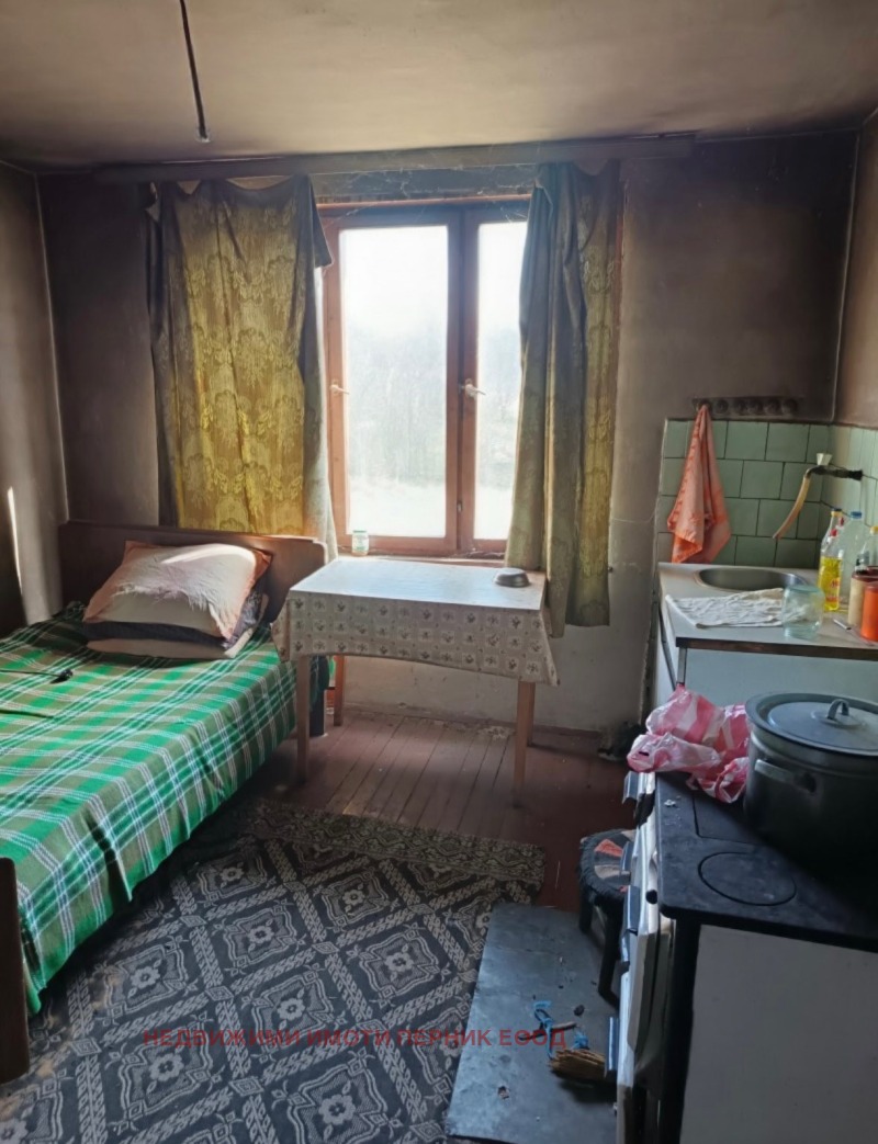 Продава  Къща област Перник , с. Велковци , 210 кв.м | 69831856 - изображение [10]