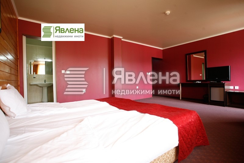 Продава  Хотел област Пазарджик , гр. Велинград , 11000 кв.м | 68663117 - изображение [11]