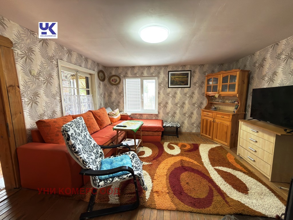 Продава КЪЩА, гр. Брезник, област Перник, снимка 6 - Къщи - 55268351