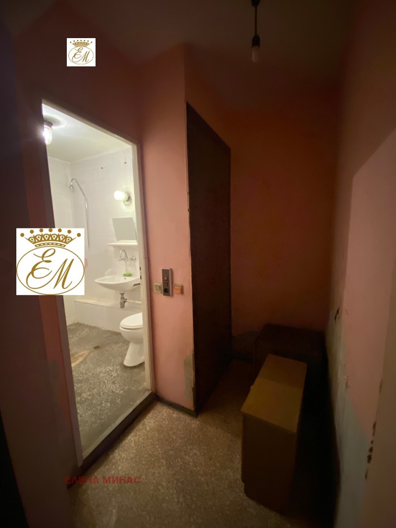 Продава 2-СТАЕН, гр. Шумен, Център, снимка 3 - Апартаменти - 52476387