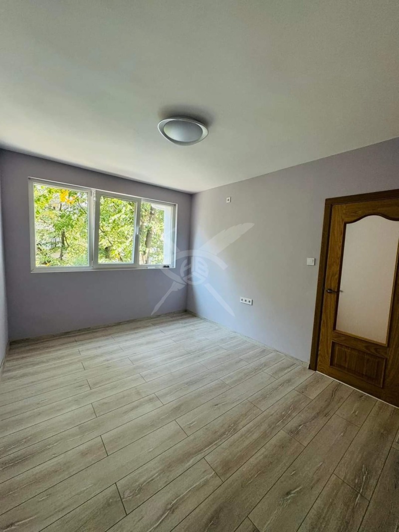 À venda  2 quartos Burgas , Vazrajdane , 105 m² | 57070610 - imagem [8]