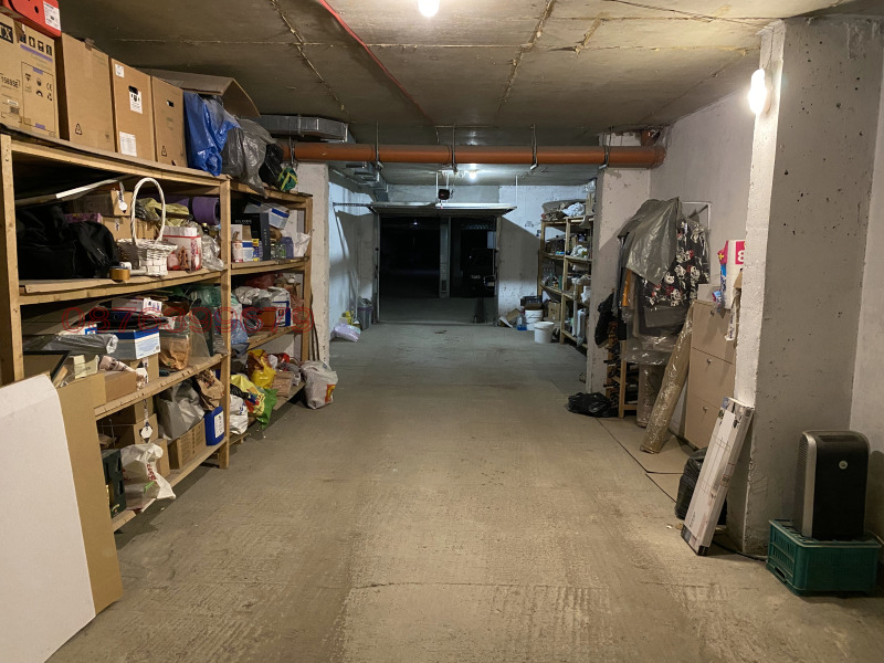 Te koop  2 slaapkamers Sofia , Studentski grad , 230 m² | 86313038 - afbeelding [13]