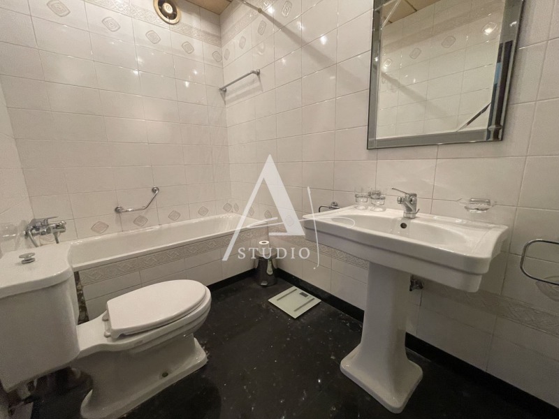 Продава 3-СТАЕН, гр. София, Център, снимка 11 - Апартаменти - 53002555