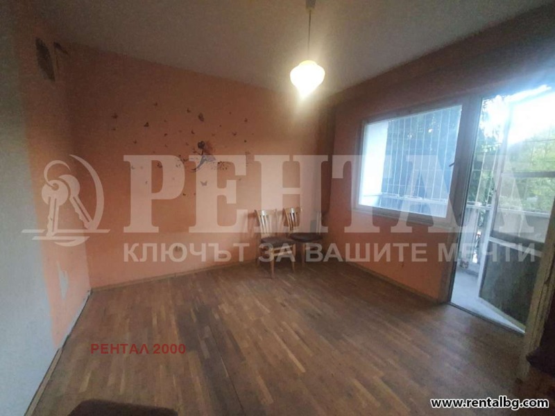 Продава 3-СТАЕН, гр. Пловдив, Кючук Париж, снимка 12 - Апартаменти - 53018086