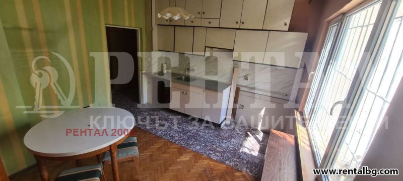 Продава 3-СТАЕН, гр. Пловдив, Кючук Париж, снимка 7 - Апартаменти - 53018086