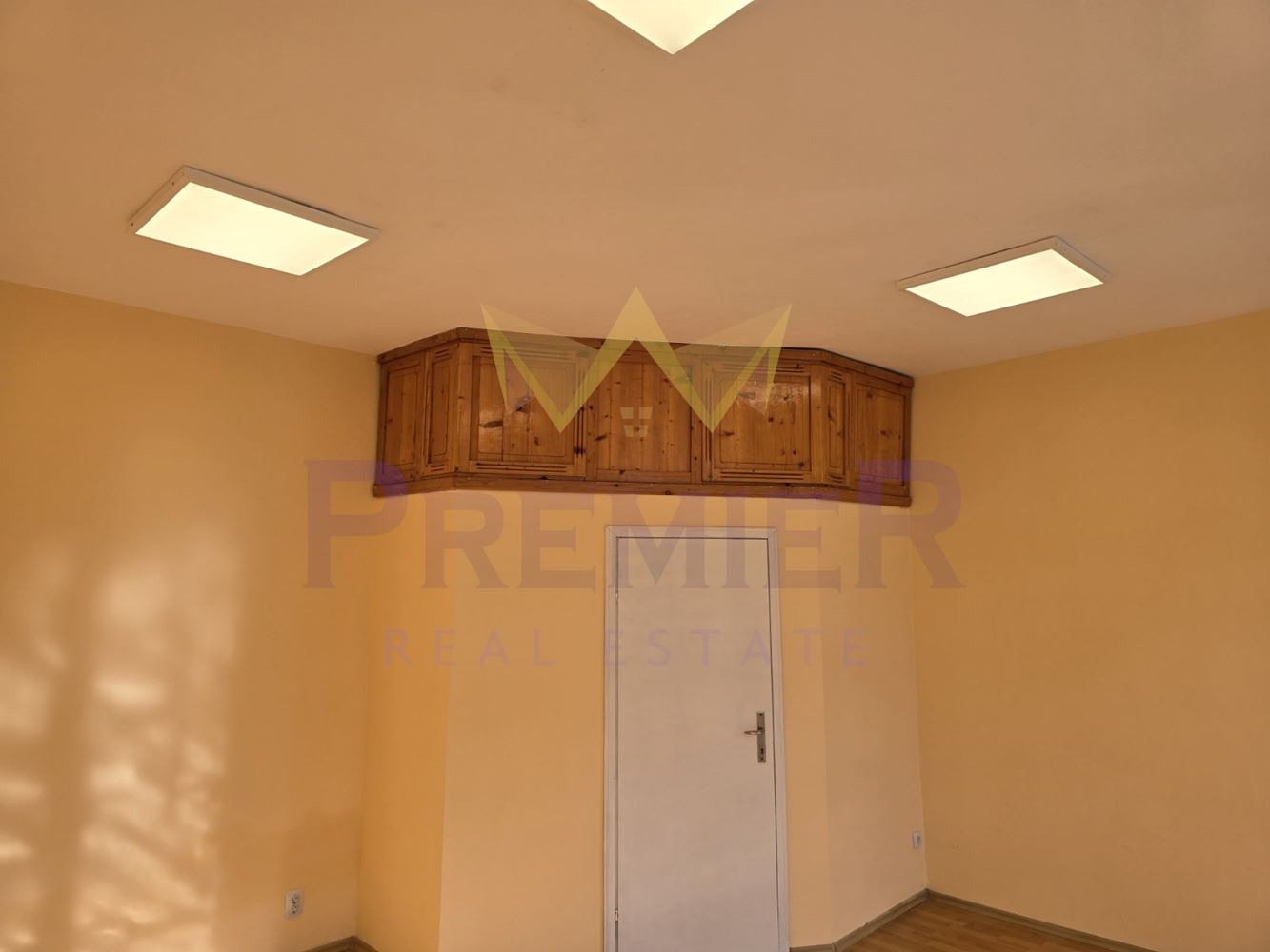 Продава ОФИС, гр. Балчик, област Добрич, снимка 7 - Офиси - 54223717