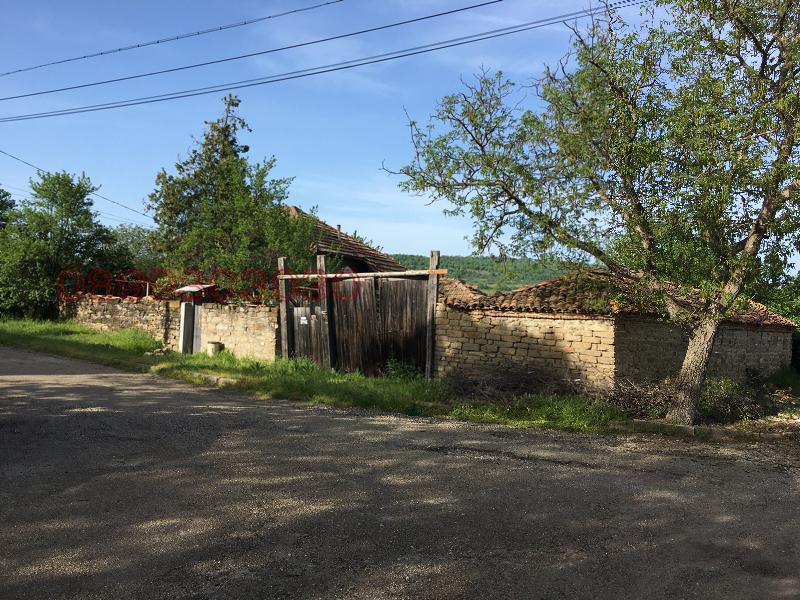 Продава КЪЩА, с. Церова кория, област Велико Търново, снимка 16 - Къщи - 54319444