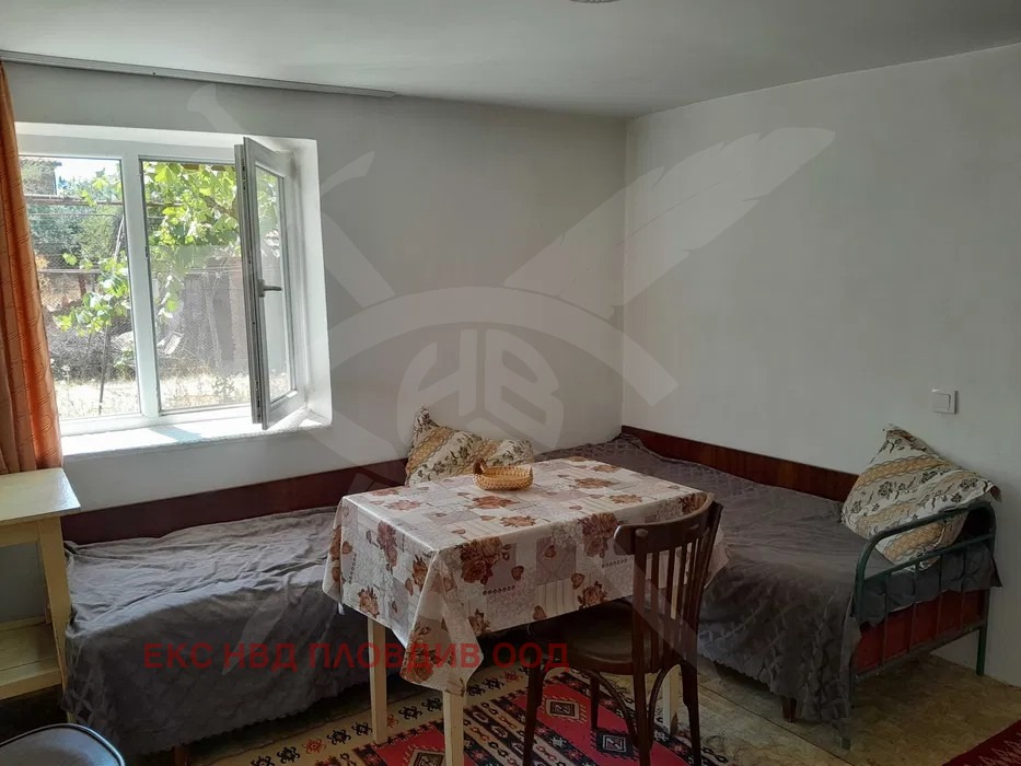 Продава КЪЩА, с. Православен, област Пловдив, снимка 4 - Къщи - 54630603