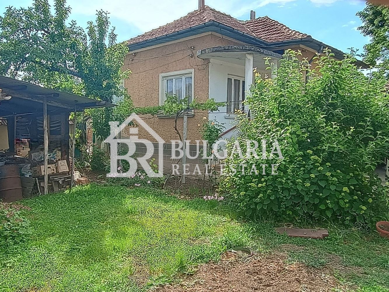 Продава КЪЩА, с. Горни Дъбник, област Плевен