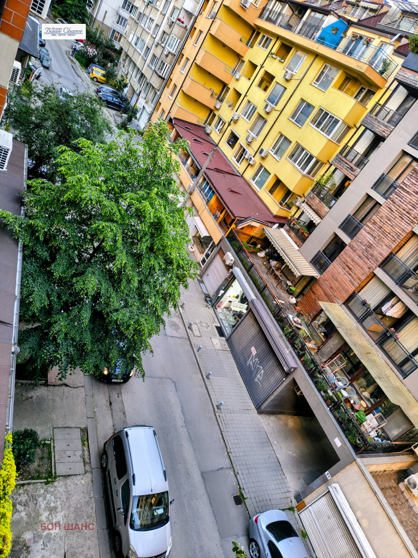 Продава ГАРАЖ, ПАРКОМЯСТО, гр. София, Борово, снимка 2 - Гаражи и паркоместа - 54904186