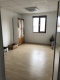 Продава ОФИС, град Ловеч, Широк център • 250000 € / 488957.50 лв. • 98884035 11