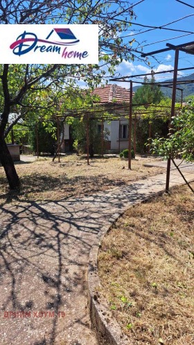 Προς πώληση σπίτι