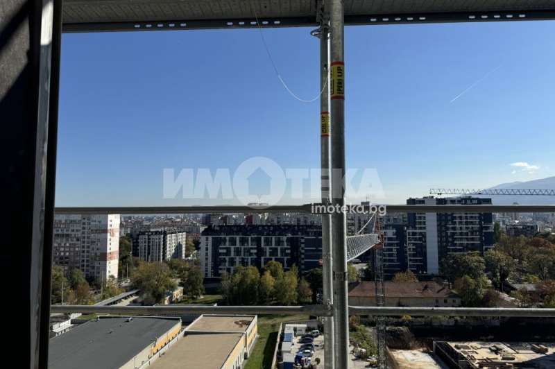Продава  2-стаен град София , Банишора , 72 кв.м | 36867643 - изображение [4]