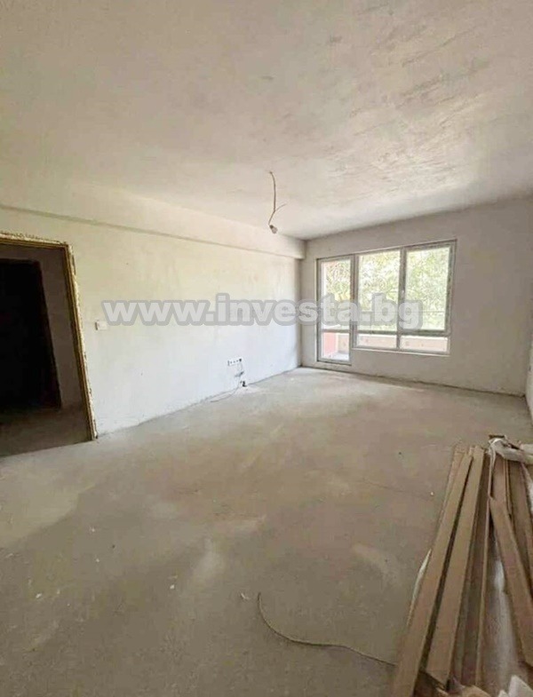 Продава 2-СТАЕН, град Пловдив, Тракия • 80000 € • 37421205 — Holmes.bg