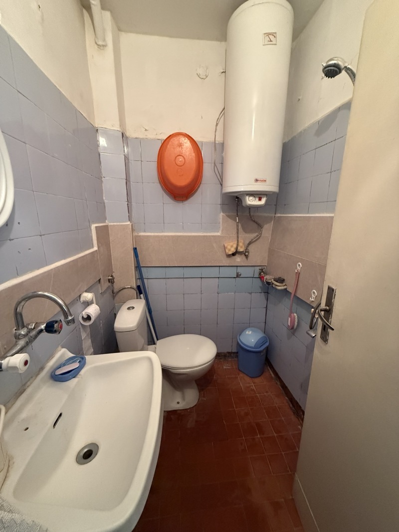 Продава 2-СТАЕН, гр. Варна, Център, снимка 3 - Апартаменти - 52575440