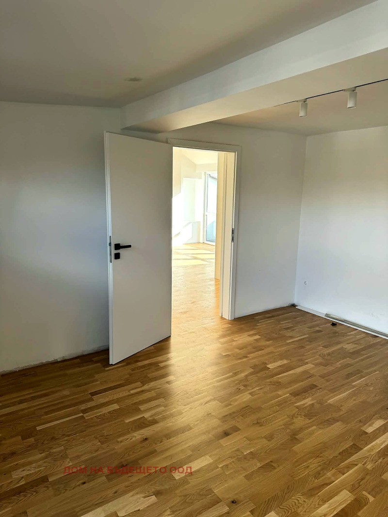 Продава 3-СТАЕН, гр. София, Център, снимка 3 - Апартаменти - 53411331