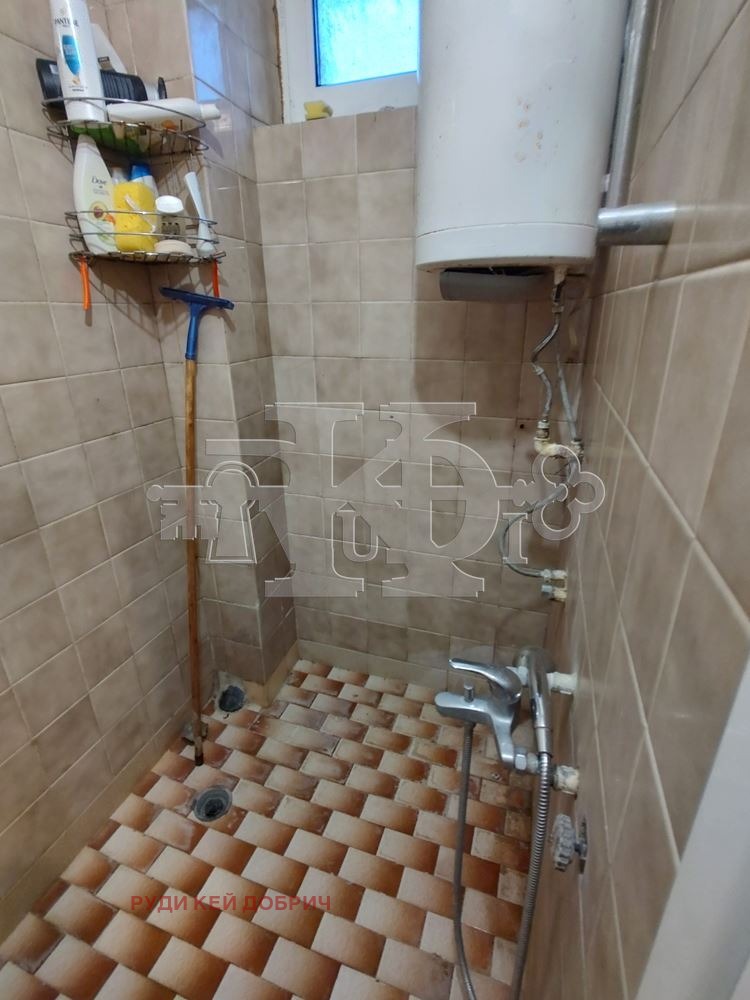 Продава 3-СТАЕН, гр. Добрич, Христо Ботев, снимка 12 - Апартаменти - 55816276