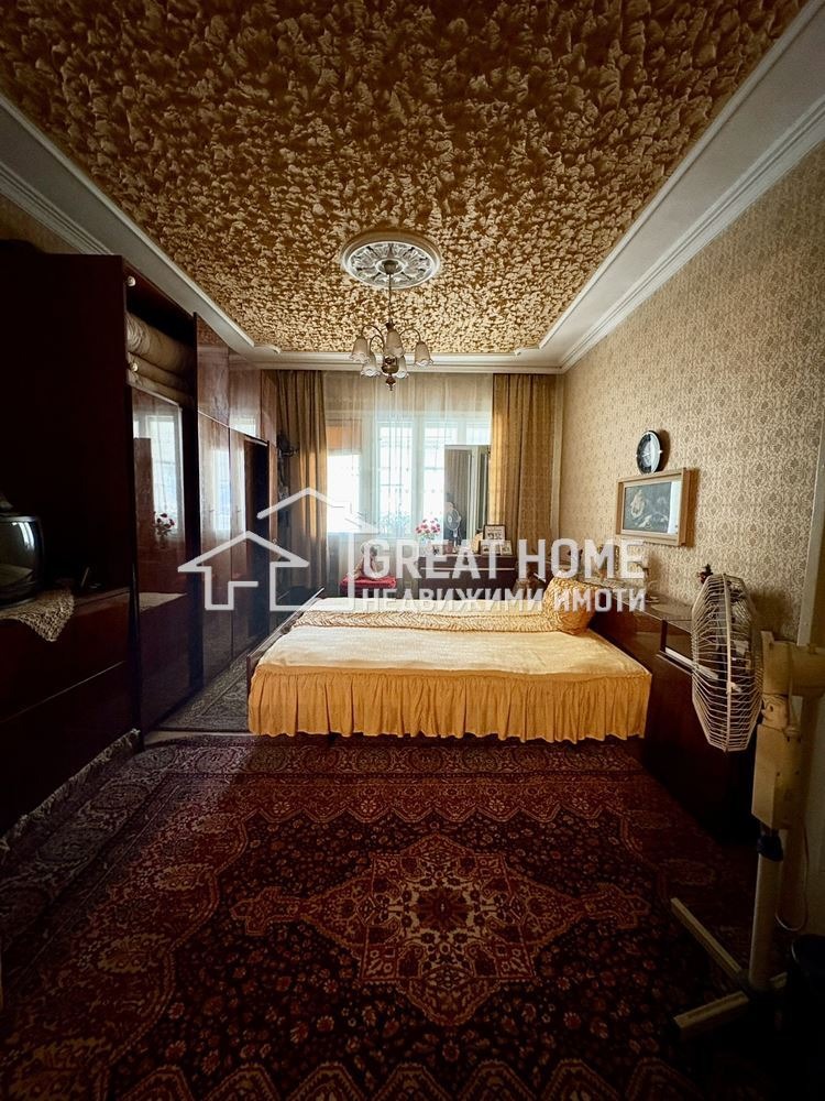 Продава  Многостаен град Търговище , Център , 115 кв.м | 28339551 - изображение [2]
