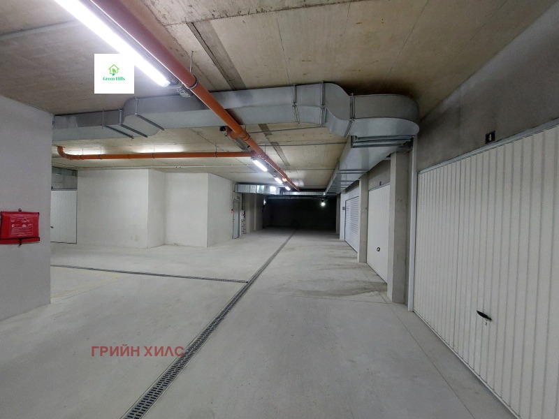 Продава ГАРАЖ, ПАРКОМЯСТО, гр. София, Кръстова вада