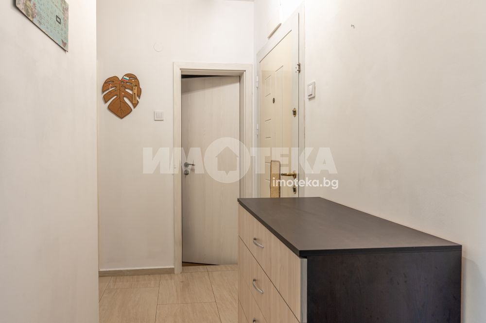 Продава 3-СТАЕН, гр. Варна, Зимно кино Тракия, снимка 11 - Апартаменти - 54531213