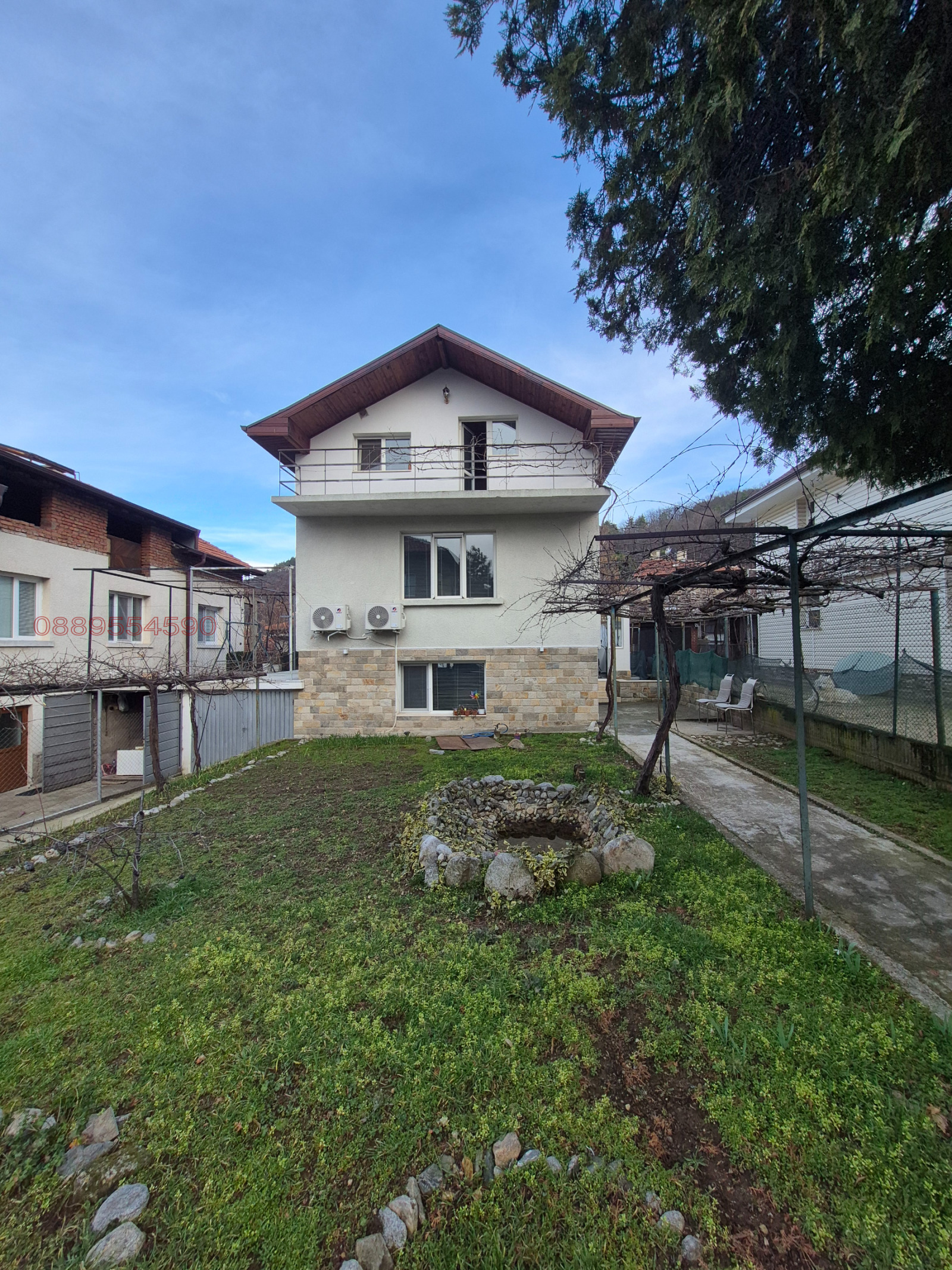 Продава КЪЩА, гр. Дупница, област Кюстендил, снимка 1 - Къщи - 53603134