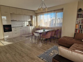 Продава  3-стаен, град Бургас