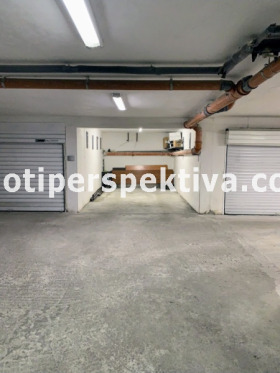 ГАРАЖ, ПАРКОМЯСТО, 27 m2