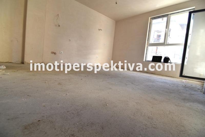 Продава 3-СТАЕН, гр. Пловдив, Кючук Париж, снимка 2 - Апартаменти - 53021565