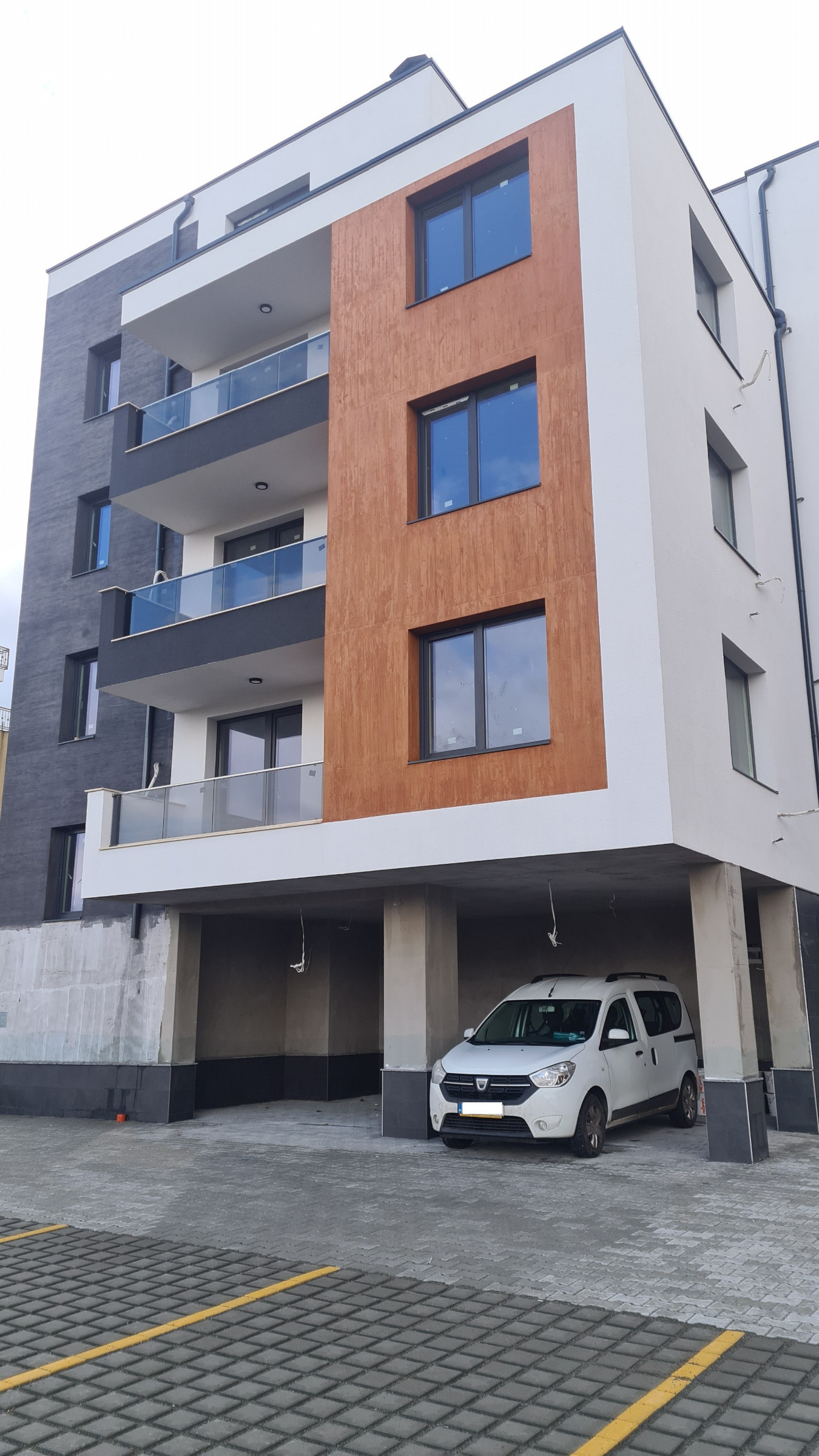 Продава 2-СТАЕН, гр. Приморско, област Бургас