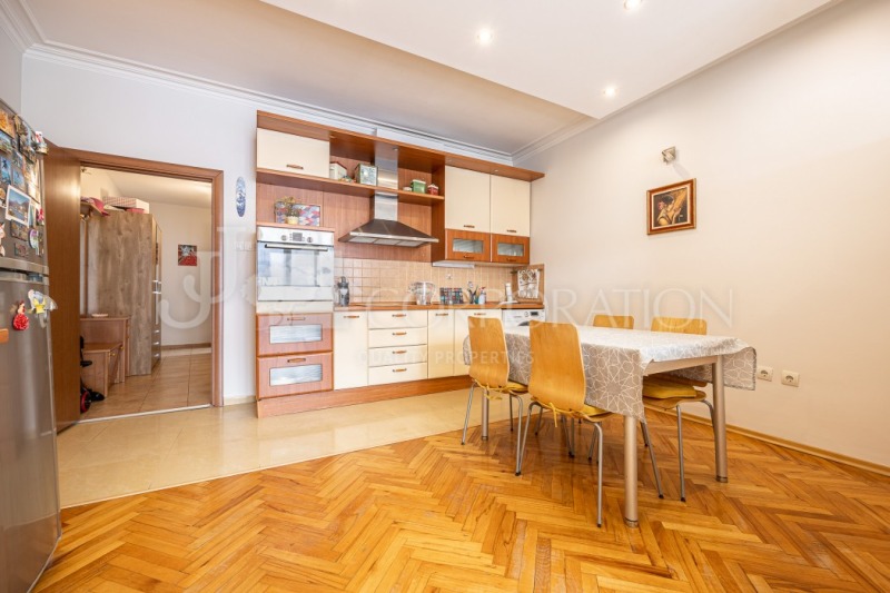 Na prodej  1 ložnice Sofia , Centar , 85 m2 | 84831411 - obraz [5]