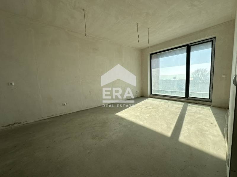 Продава 2-СТАЕН, гр. Варна, Левски 1, снимка 2 - Апартаменти - 53231677