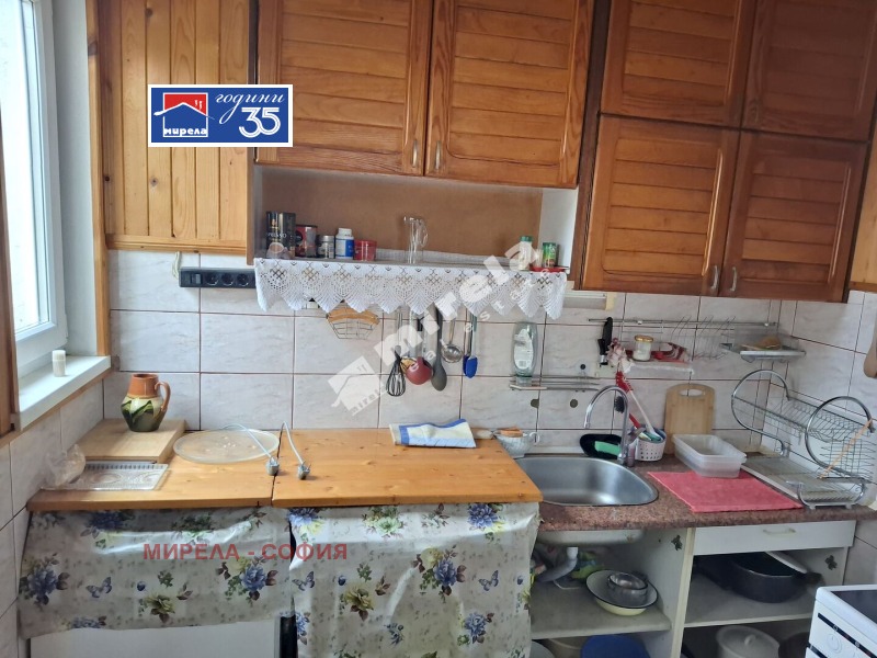 Продава ЕТАЖ ОТ КЪЩА, гр. София, с. Владая, снимка 10 - Етаж от къща - 51401082