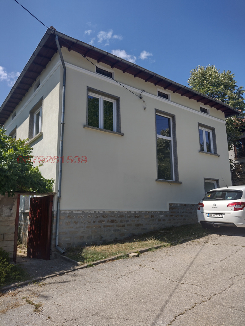 Продава КЪЩА, с. Гостилица, област Габрово