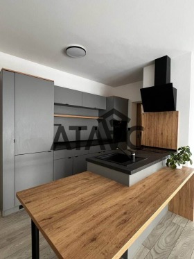 Продава  3-стаен, град Пловдив