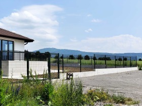 Дом Долна Диканя, область Перник