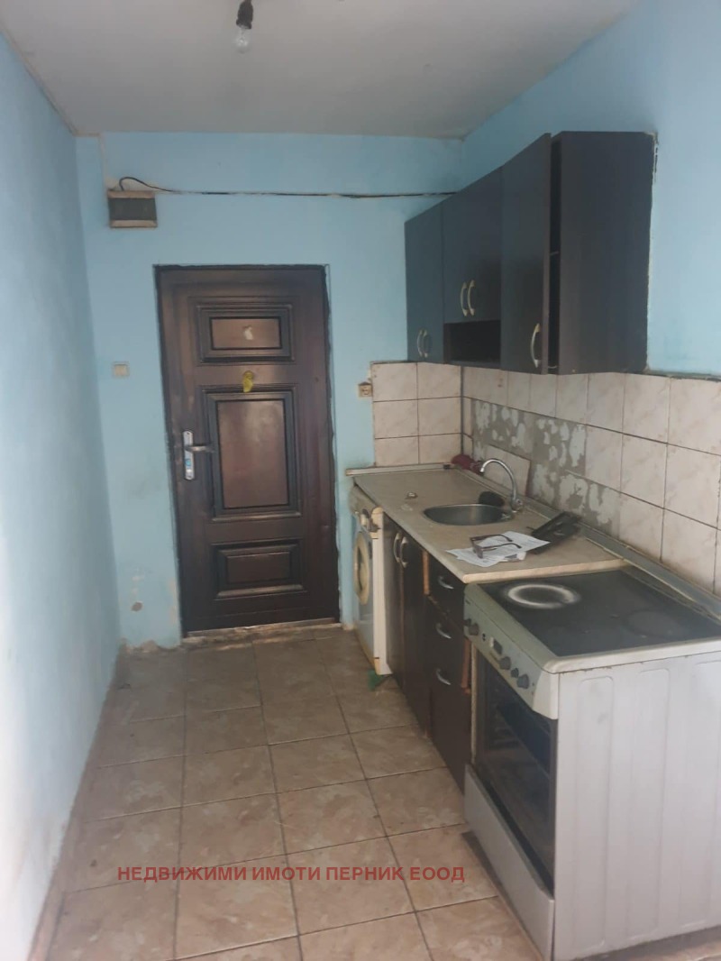 Till salu  1 sovrum region Pernik , Radomir , 70 kvm | 86923711 - bild [5]