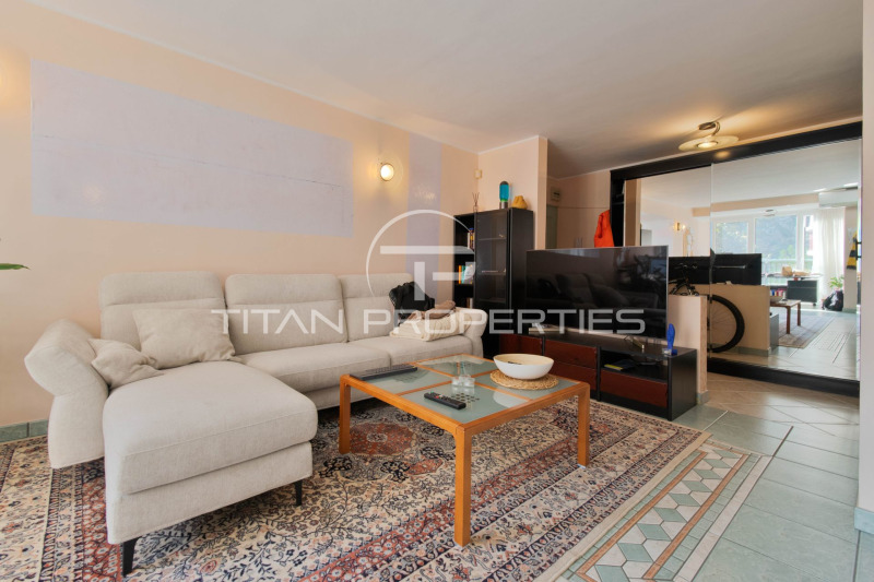 Продава 2-СТАЕН, град Пловдив, Център • 165000 € / 322711.95 лв. • 80874095 1