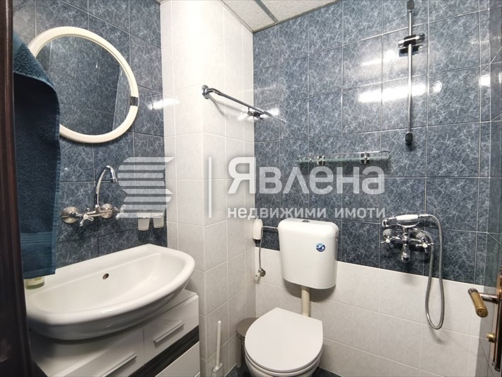 Te koop  2 slaapkamers Plovdiv , Mladezjki Chalm , 110 m² | 84769882 - afbeelding [9]