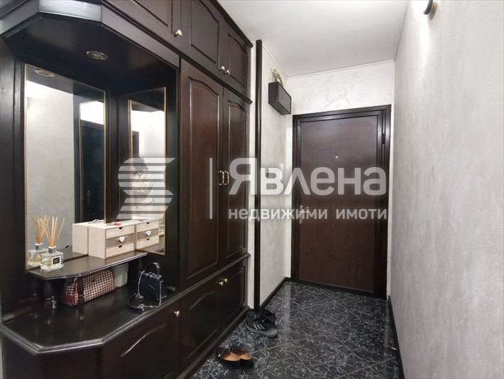 In vendita  2 camere da letto Plovdiv , Mladegki Halm , 110 mq | 84769882 - Immagine [12]