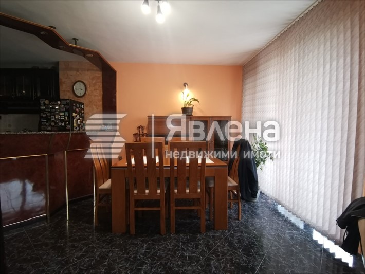 Myytävänä  2 makuuhuonetta Plovdiv , Mladežki Halm , 110 neliömetriä | 84769882 - kuva [3]