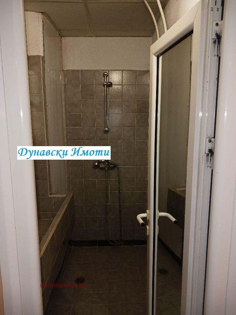 Продава 3-СТАЕН, гр. Русе, Родина 1, снимка 13 - Aпартаменти - 48981178